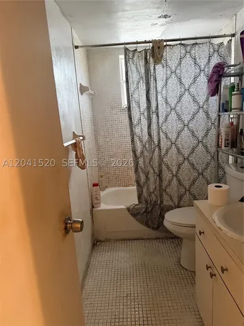 201 Terrace NE 2790 Aventura FL 33180