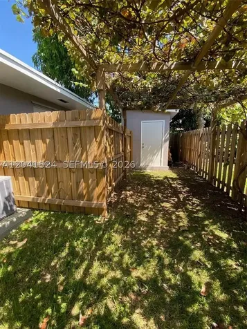 1005 NE 2nd Street Hallandale Beach FL 33009