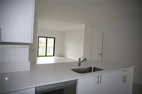 5001 Peacock Way Dania Beach FL 33312