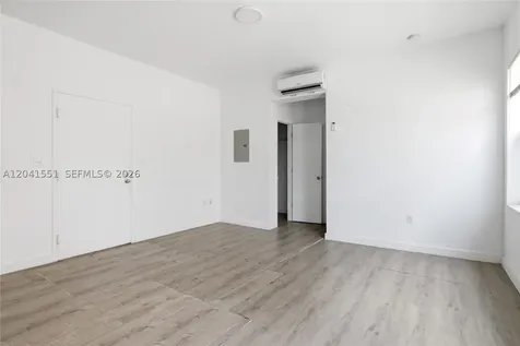 402 NW 12th Avenue Miami FL 33128