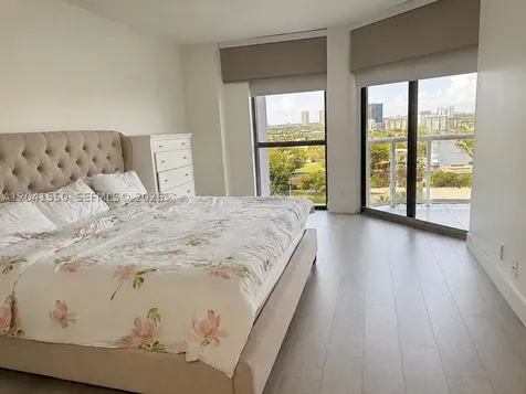 3640 Yacht Club Drive Aventura FL 33180