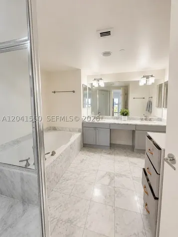 3640 Yacht Club Drive Aventura FL 33180