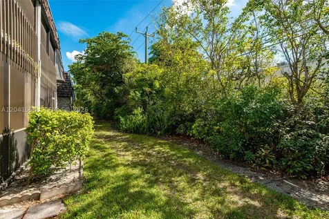 3101 Oakland Shores Drive Oakland Park FL 33309