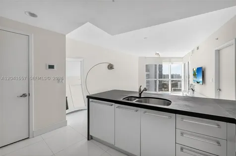 18201 Collins Avenue Sunny Isles Beach FL 33160