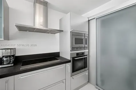 18201 Collins Avenue Sunny Isles Beach FL 33160