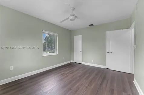 421 NW 105th Street Miami FL 33150