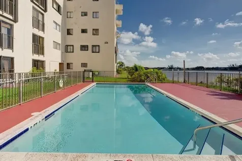 9915 W Okeechobee Road Hialeah Gardens FL 33016