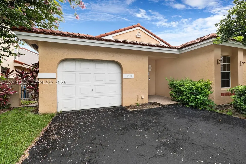 1513 Garden Road Weston FL 33326