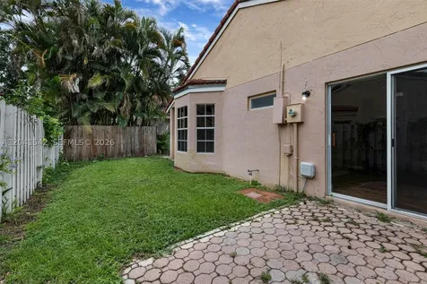 1513 Garden Road Weston FL 33326
