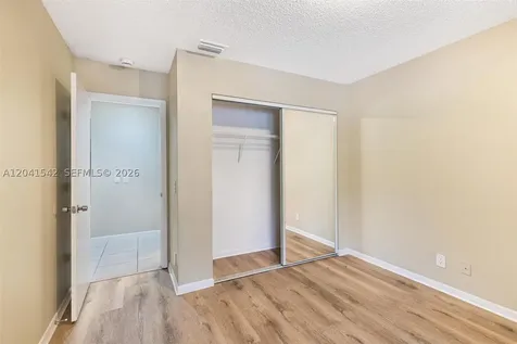 1513 Garden Road Weston FL 33326