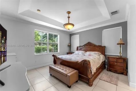 15506 SW 25th Terrace Miami FL 33185