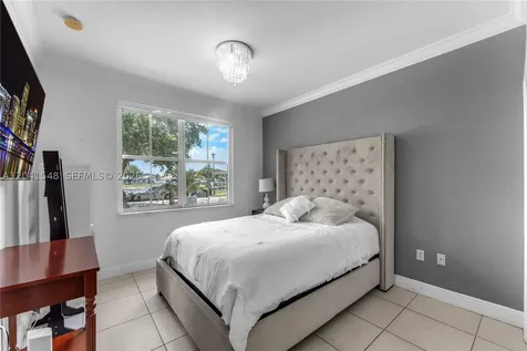 15506 SW 25th Terrace Miami FL 33185