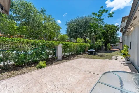 15506 SW 25th Terrace Miami FL 33185