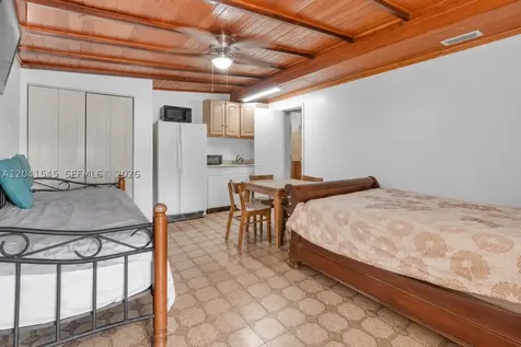 18670 Belview Drive Cutler Bay FL 33157