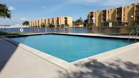 4801 NW 7th Street Miami FL 33126