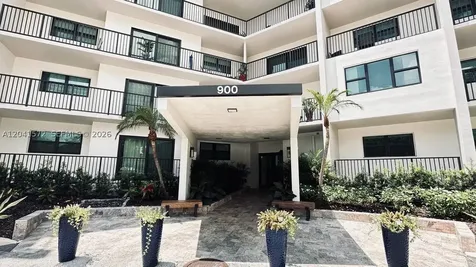 900 River Reach Drive Fort Lauderdale FL 33315