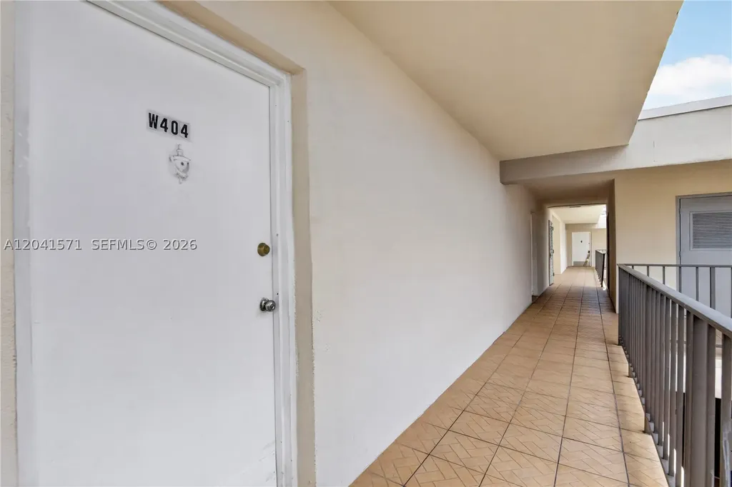 5505 NW 7th Street Miami FL 33126