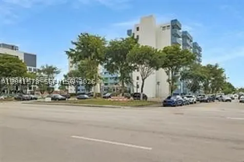 5050 NW 7th Street Miami FL 33126