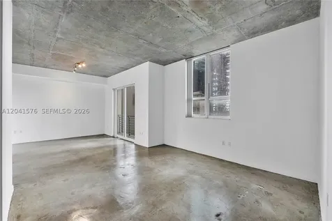 234 NE 3rd Street Miami FL 33132