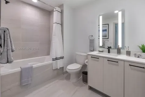 221 SW 12th Street Miami FL 33130