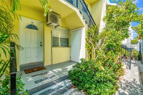 734 Meridian Avenue Miami Beach FL 33139
