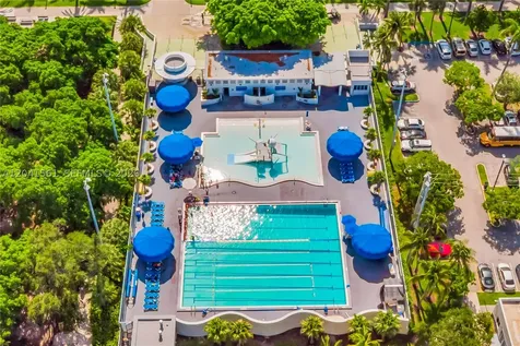 734 Meridian Avenue Miami Beach FL 33139
