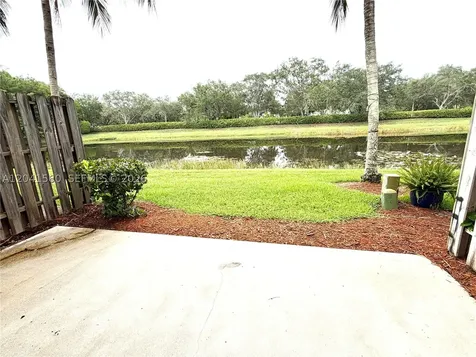 2560 Cordoba Bend Weston FL 33327