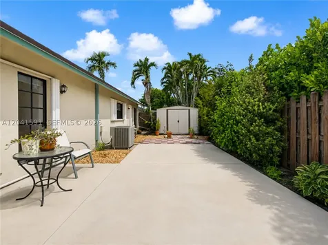 13341 SW 114th Place Miami FL 33176