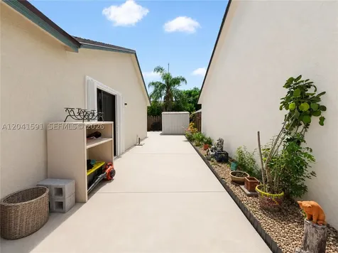 13341 SW 114th Place Miami FL 33176