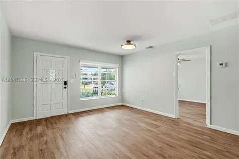 230 NW 55th Street Oakland Park FL 33309