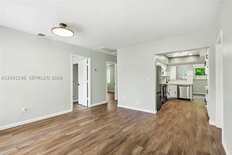 230 NW 55th Street Oakland Park FL 33309