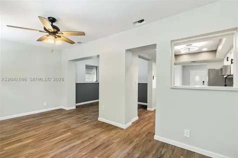 230 NW 55th Street Oakland Park FL 33309