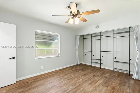 230 NW 55th Street Oakland Park FL 33309