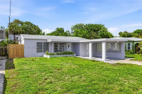 230 NW 55th Street Oakland Park FL 33309