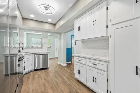 230 NW 55th Street Oakland Park FL 33309