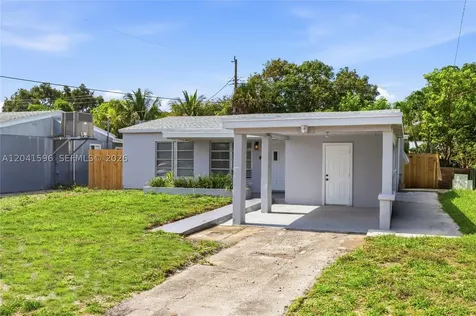230 NW 55th Street Oakland Park FL 33309