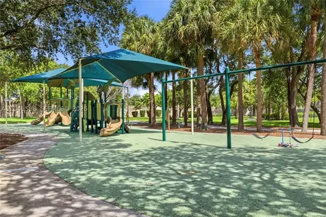 230 NW 55th Street Oakland Park FL 33309