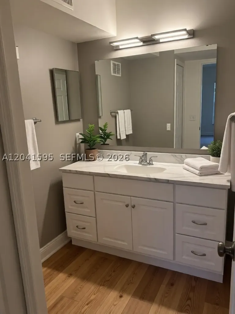 738 Crest Pines Drive Orlando FL 32828