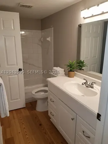 738 Crest Pines Drive Orlando FL 32828