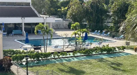 2551 Aragon Boulevard Sunrise FL 33322
