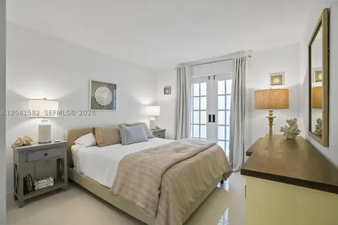 6423 Collins Avenue Miami Beach FL 33141