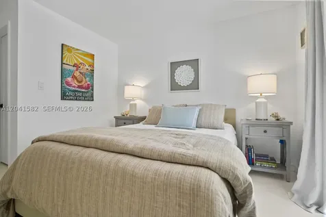 6423 Collins Avenue Miami Beach FL 33141