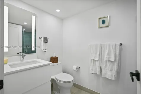 6423 Collins Avenue Miami Beach FL 33141