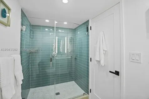 6423 Collins Avenue Miami Beach FL 33141