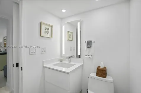 6423 Collins Avenue Miami Beach FL 33141