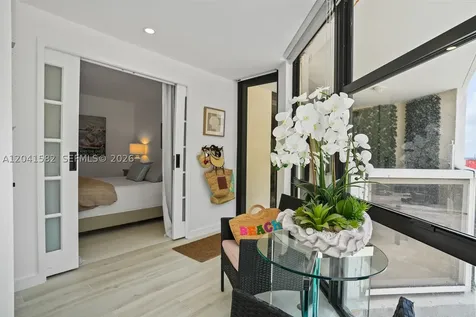 6423 Collins Avenue Miami Beach FL 33141