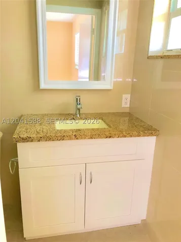 1940 NE 34th Court Lighthouse Point FL 33064