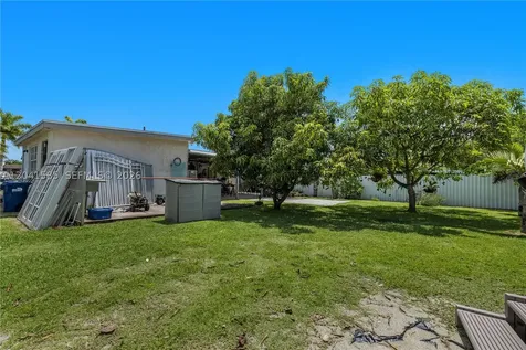 11525 Snapper Creek Drive Miami FL 33173
