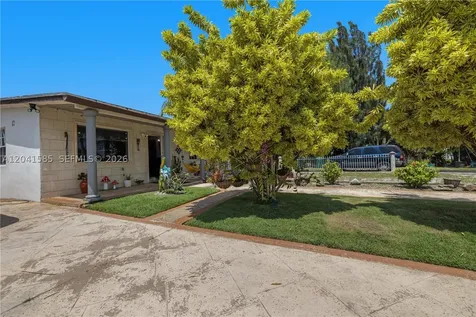 11525 Snapper Creek Drive Miami FL 33173