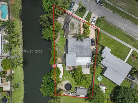 11525 Snapper Creek Drive Miami FL 33173